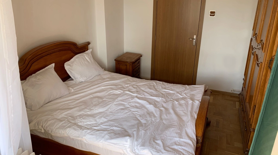 Oferta De inchiriat apartament, 2 camere, decomandat, 50 mp , Centru,  Centru imagine 1