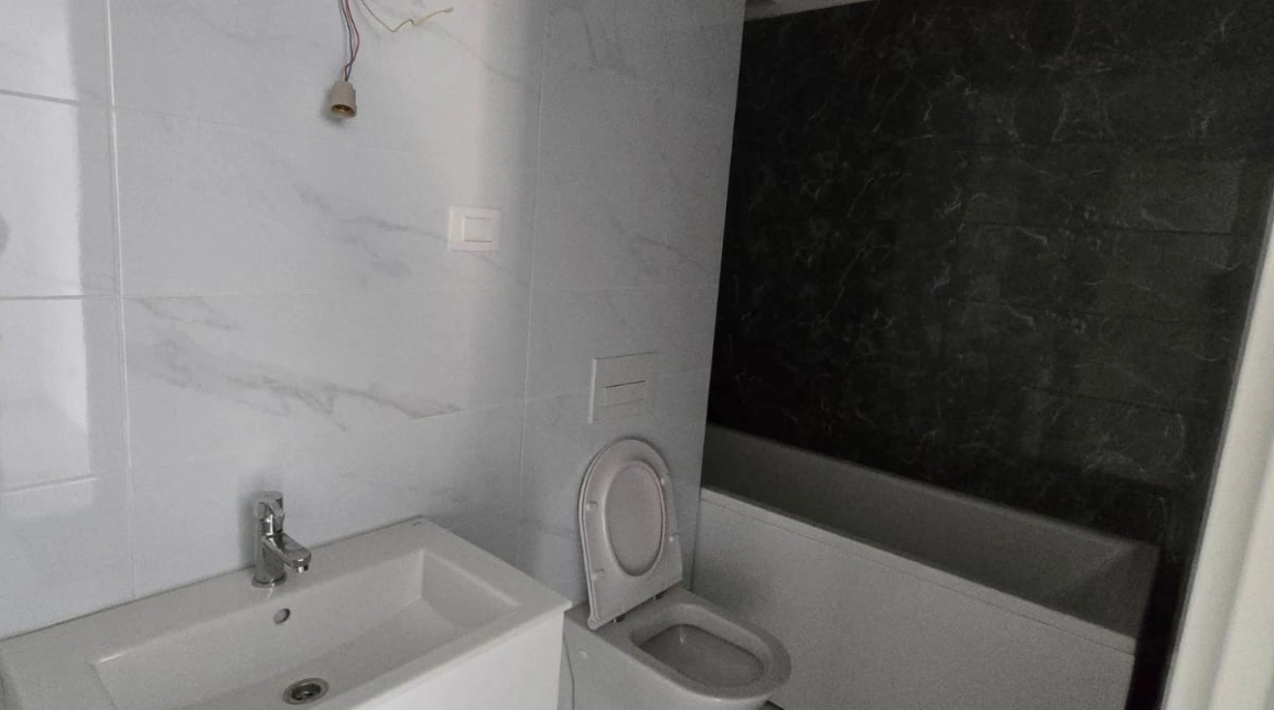 Oferta 2 camere, decomandat, 58 mp , de vanzare apartament in zona Nicolina,  Nicolina 2 - Bd Poitiers, cu Parcare inclusa imagine 10