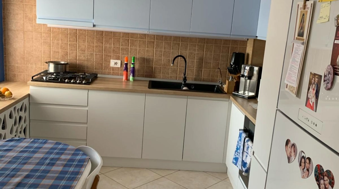 Oferta De vanzare casa, 4 camere, 180 mp , Valea Adanca,  Expomobila imagine 4