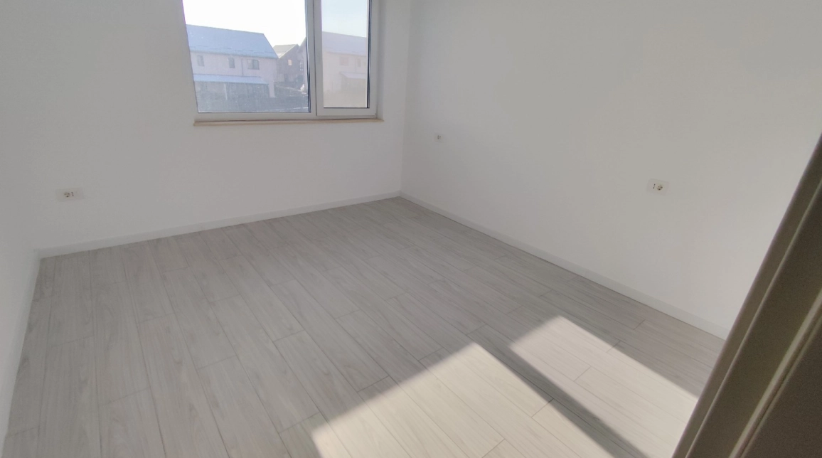 Oferta Casa de vanzare, 4 camere, 100 mp , Popas Pacurari,  Strada Soarelui -acces asfaltat imagine 18