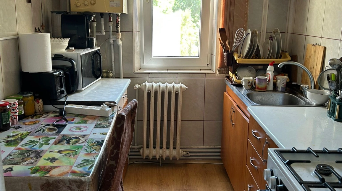 Oferta Pacurari apartament 56 mp , 3 camere, semidecomandat, de vanzare,  ALPHA BANK imagine 7