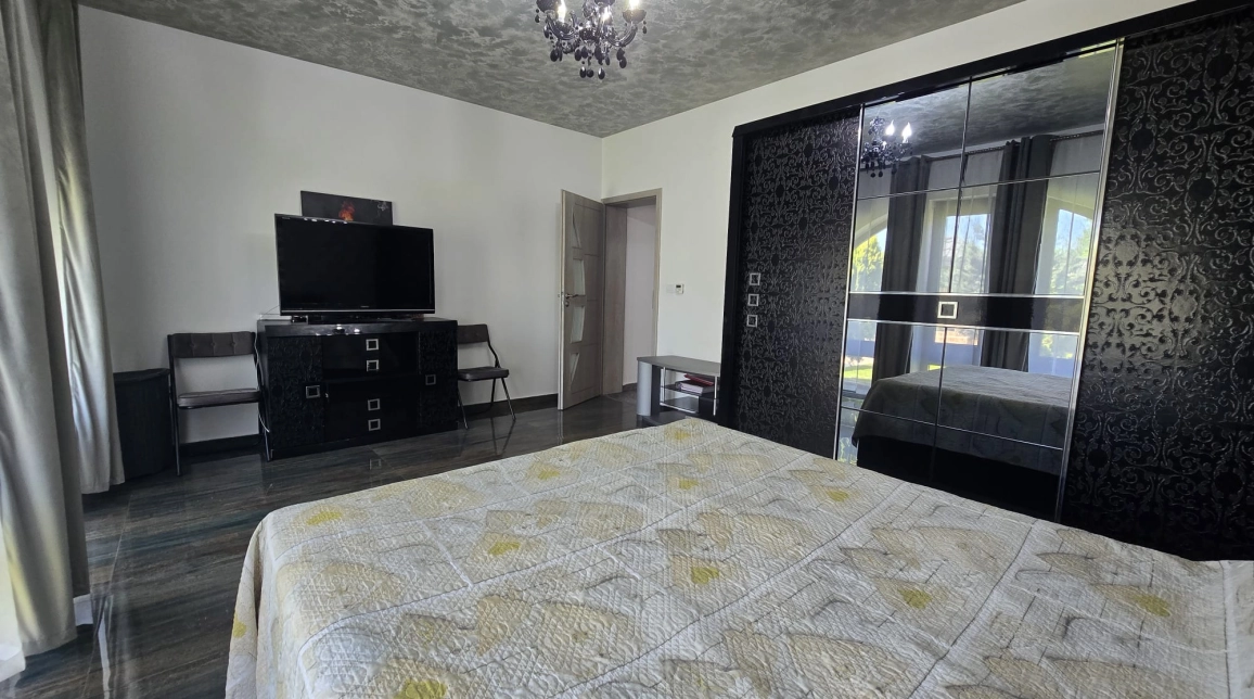 Oferta Casa de vanzare, 5 camere, 140 mp , Bucium,  Ami Pizza imagine 7