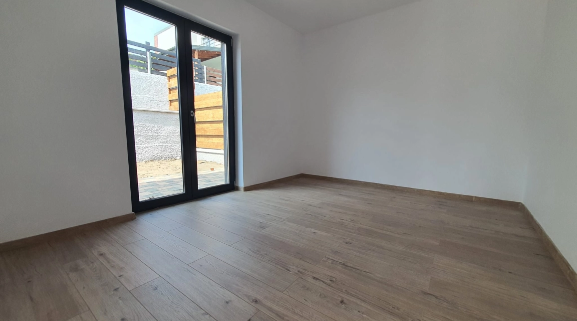 Oferta CUG casa 80 mp , 3 camere, de vanzare,  5 drumuri - Valea Adanca imagine 4