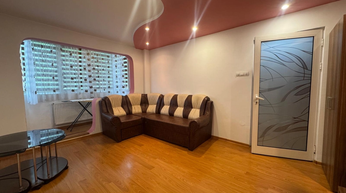 Oferta De inchiriat apartament, 2 camere, semidecomandat, 54 mp , Podu Ros,  Sensul Giratoriu imagine 2