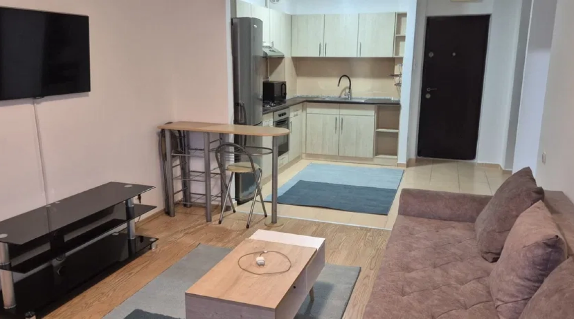 Oferta Apartament de inchiriat, 2 camere, decomandat, 55 mp , Tatarasi,  Hotel IRO imagine 2