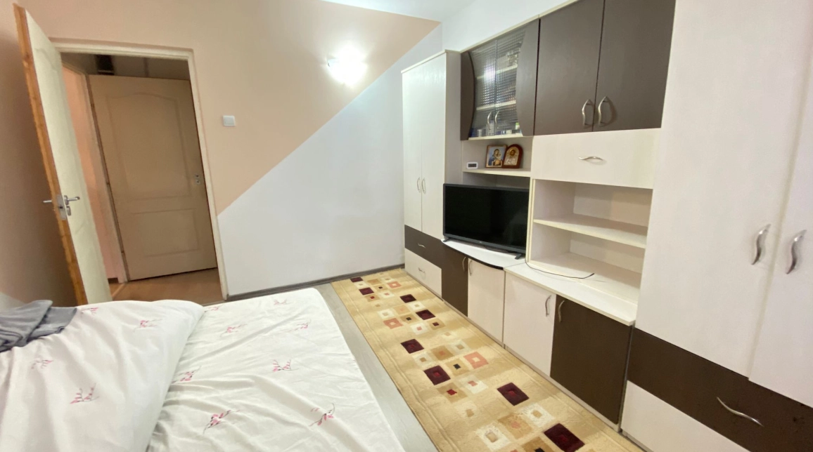 Oferta Apartament, 3 camere, semidecomandat, 65 mp , Podu Ros, de vanzare,  Primaverii - Pasapoarte imagine 16
