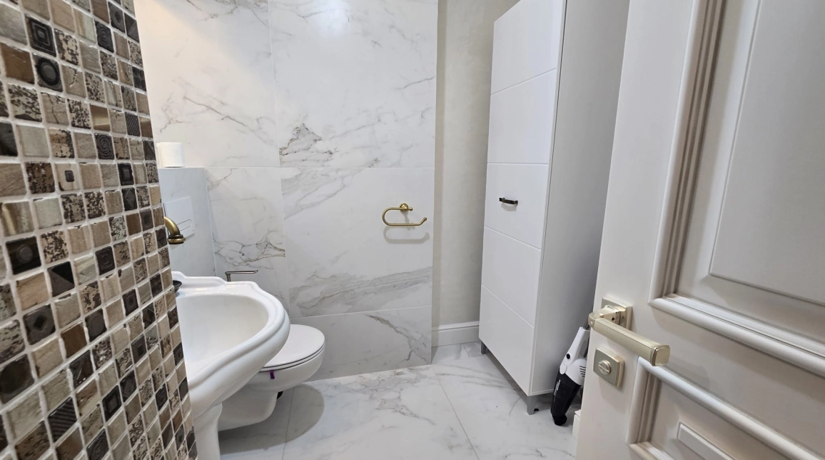 Oferta 3 camere, , 85 mp , de vanzare apartament nou in zona Centru,  Palas Mall imagine 10