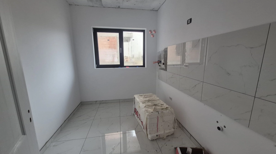 Oferta De vanzare apartament nou, 2 camere, decomandat, 52 mp , Frumoasa,  la 1.3 km de Bd.  Poitiers imagine 3