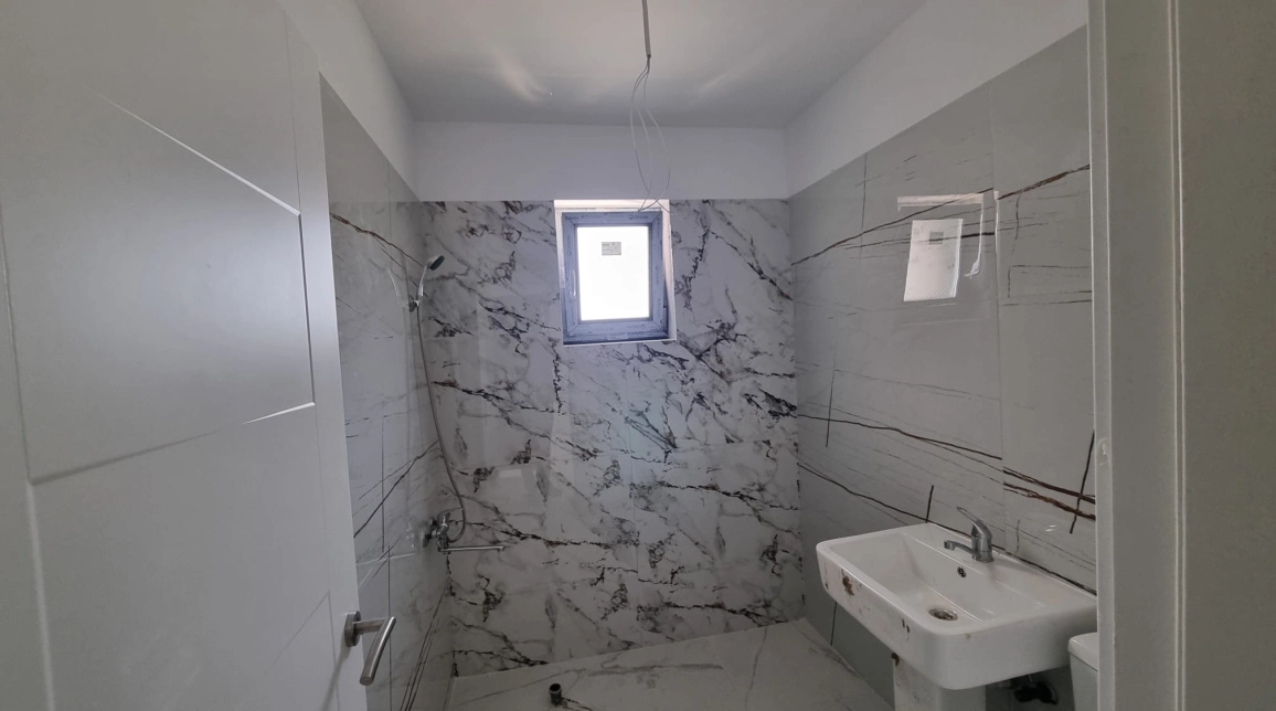 Oferta Visani apartament 62 mp , 3 camere, , de vanzare,  TLT Visan imagine 8