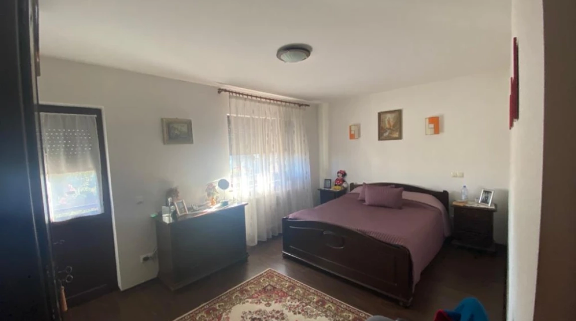 Oferta Valea Lupului casa 180 mp , 0 camere, de vanzare,  Mega Image imagine 4