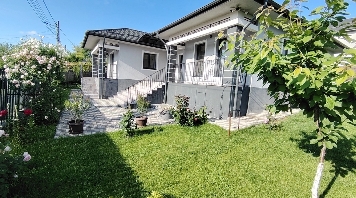Oferta De vanzare casa, 3 camere, 89 mp , Miroslava,  Cresa Balciu imagine 1