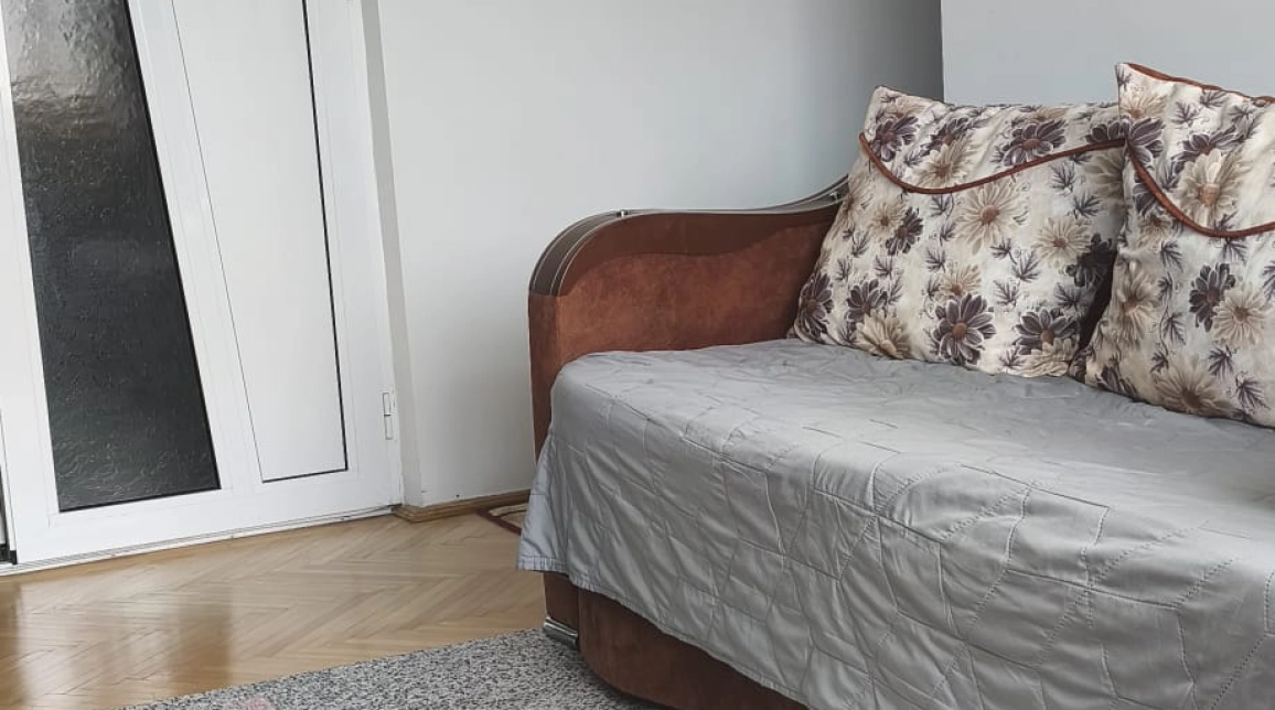 Oferta Apartament de vanzare, 3 camere, decomandat, 80 mp , Nicolina,  B.dul Poitiers -Continental imagine 3