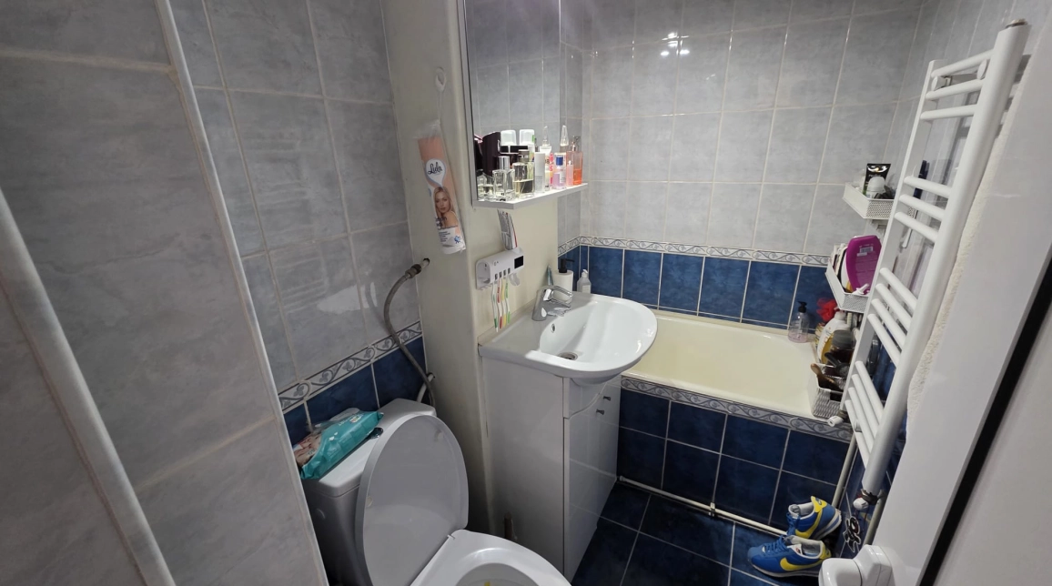 Oferta De vanzare apartament, 2 camere, semidecomandat, 42 mp , Alexandru cel Bun,  Zimbru imagine 2