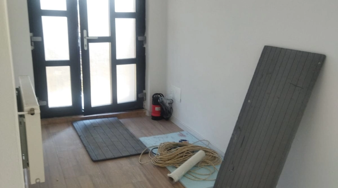 Oferta Valea Adanca casa 138 mp , 4 camere, de vanzare,  mai jos de 5 drumuri imagine 8