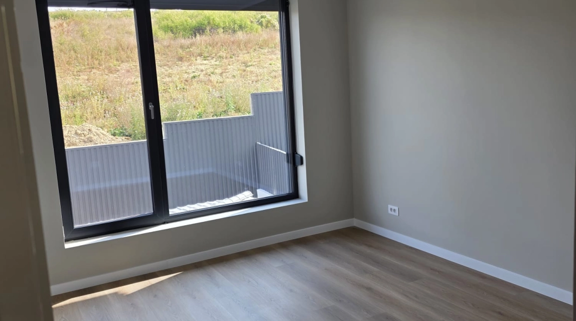 Oferta Casa de vanzare, 4 camere, 120 mp , Miroslava,  1,2 km de Family Market imagine 11