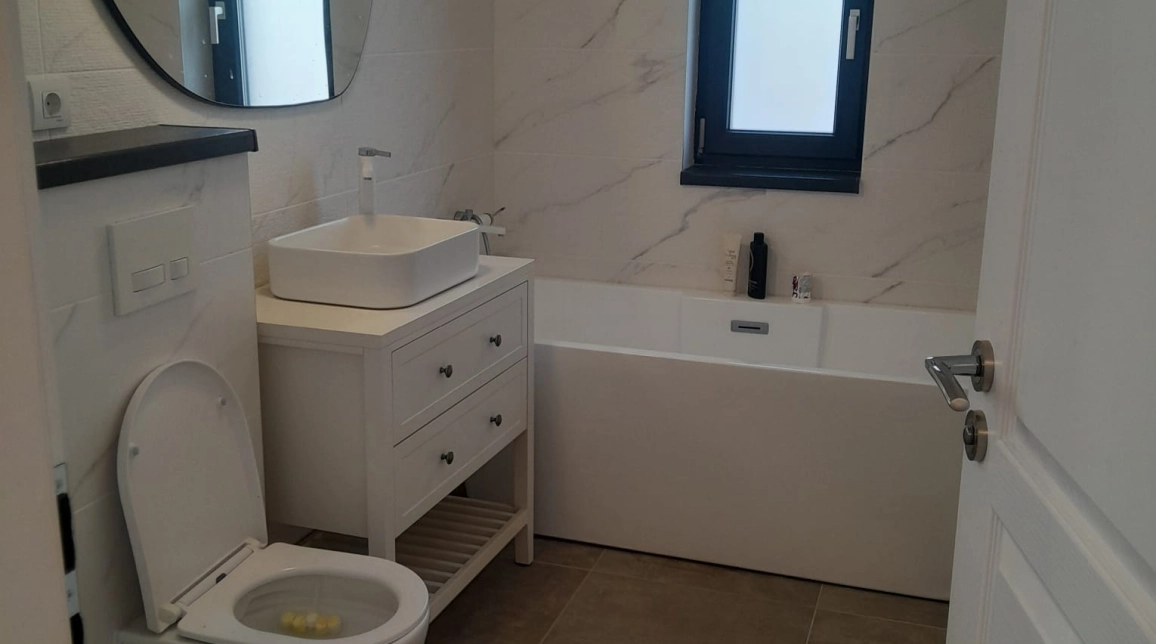 Oferta Casa, 4 camere, 120 mp , Valea Lupului, de vanzare,   imagine 7