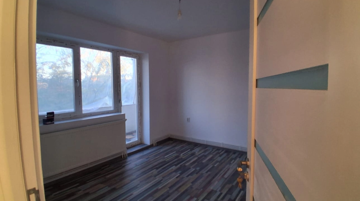 Oferta Apartament, 2 camere, semidecomandat, 52 mp , Podu Ros, de vanzare,  Salubris imagine 7