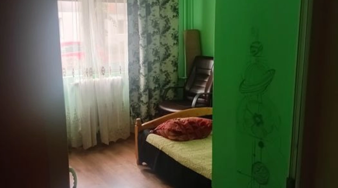 Oferta Podul de Fier apartament 58 mp , 3 camere, decomandat, de vanzare,  Statia Padurii imagine 2