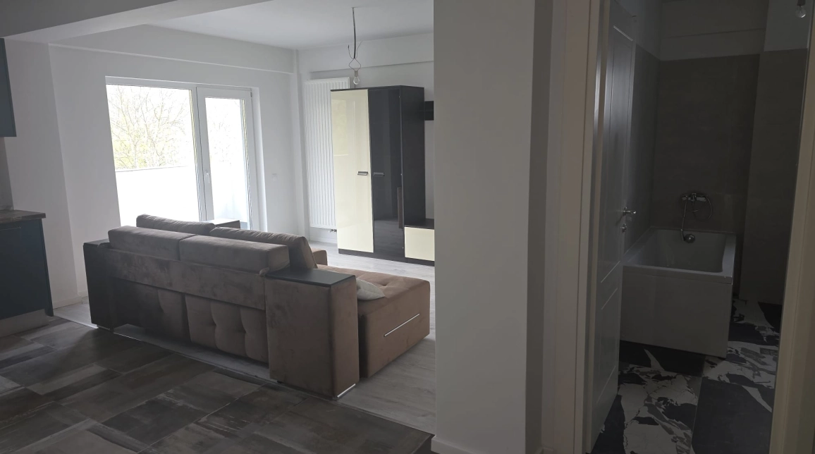 Oferta Apartament nou de vanzare, o camera, decomandat, 42 mp , Bucium,  La 1,5 km de Soseaua Bucium imagine 3
