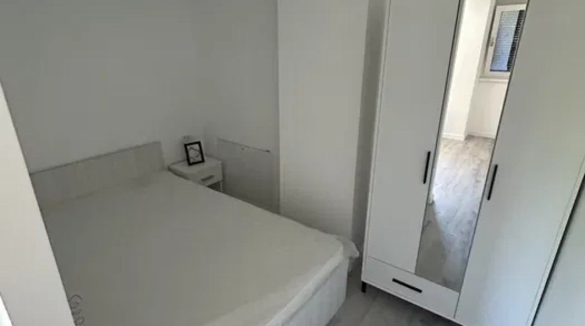 Oferta 2 camere, semidecomandat, 40 mp , de inchiriat apartament in zona Poitiers,  Lidl imagine 3