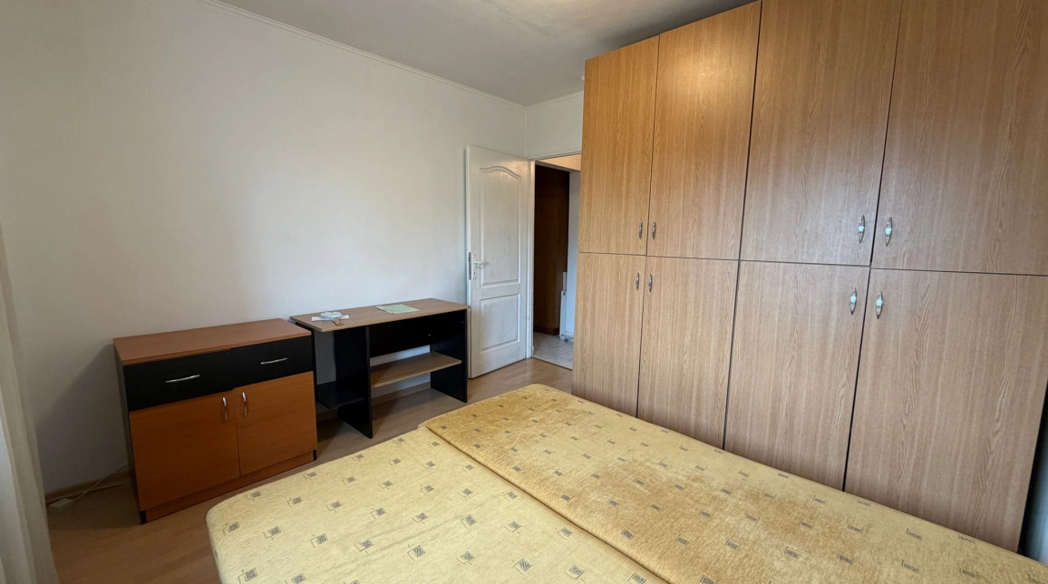 Oferta 2 camere, decomandat, 51 mp , de vanzare apartament in zona Nicolina,  Nicolina 2 Prima statie imagine 3