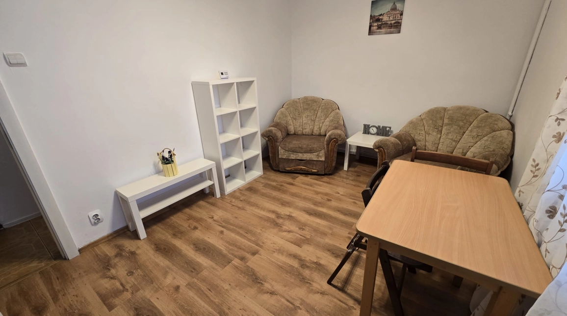Oferta Apartament, 2 camere, decomandat, 50 mp , Alexandru cel Bun, de inchiriat,  Profi imagine 3