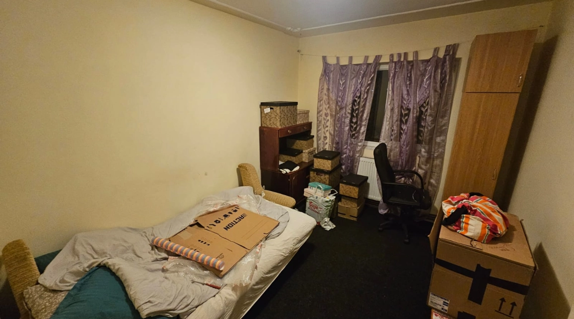 Oferta De vanzare apartament, 3 camere, decomandat, 72 mp , Nicolina,  PRIMA STATIE , NICOLINA 2 imagine 3