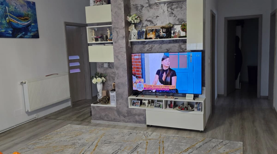 Oferta Apartament, 4 camere, decomandat, 70 mp , CUG, de vanzare,  Lidl Visoianu imagine 2