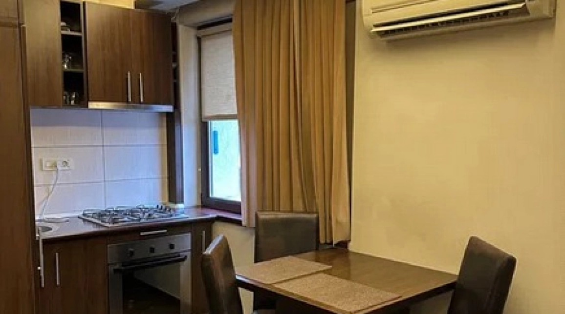 Oferta Apartament de vanzare, 2 camere, , 50 mp , Central,  LAPUSNEANU imagine 2