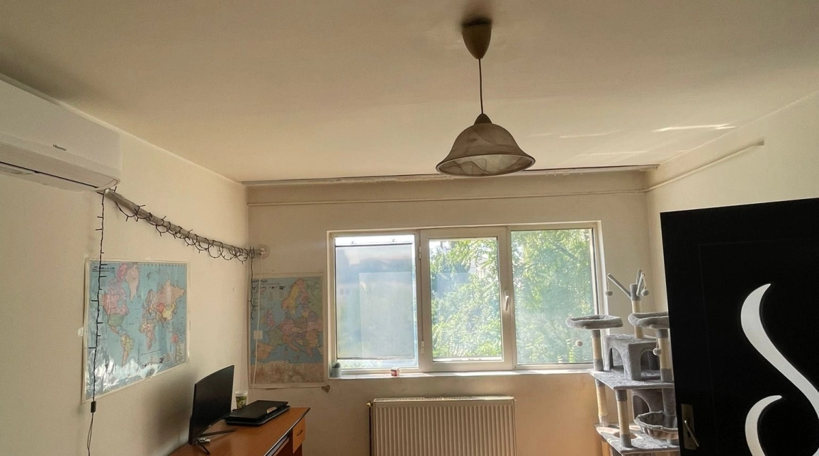 Oferta De vanzare apartament, 2 camere, nedecomandat, 50 mp , Podu Ros,  Sensul Giratoriu imagine 2