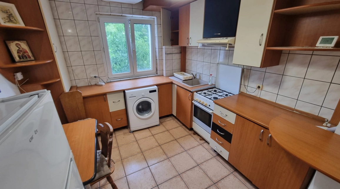 Oferta Apartament, 4 camere, decomandat, 79 mp , Tatarasi, de vanzare,  Dispecer-Posta imagine 4