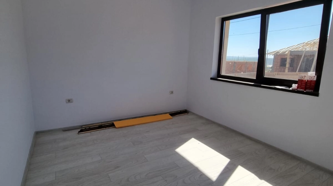 Oferta Casa de vanzare, 3 camere, 100 mp , Valea Lupului,  Antibiotice imagine 1