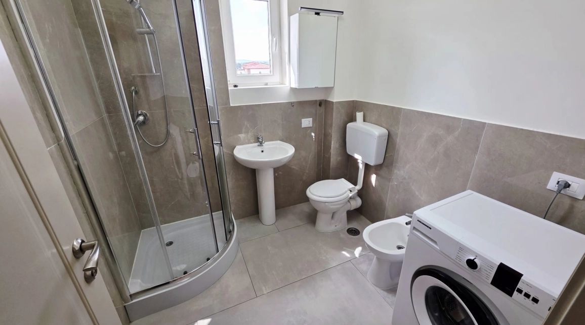 Oferta Apartament, 2 camere, , 42 mp , Bucium, de inchiriat,  Visan imagine 14
