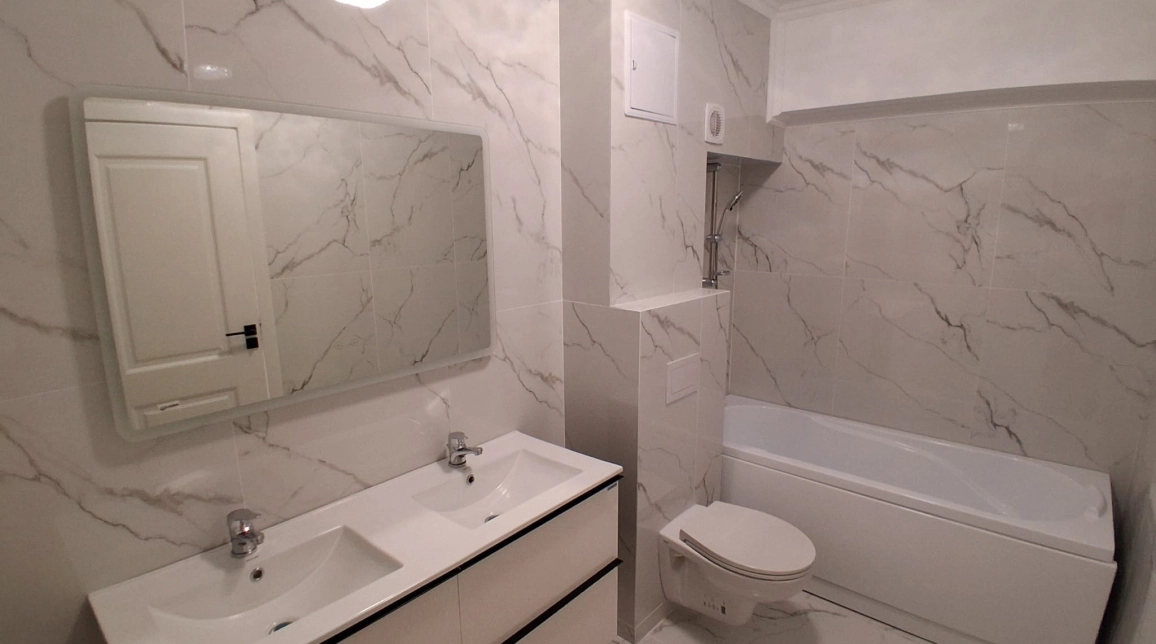 Oferta Pacurari apartament 94 mp , 3 camere, decomandat, de vanzare,  ALPHA BANK, MUNCA INVALIZILOR imagine 3