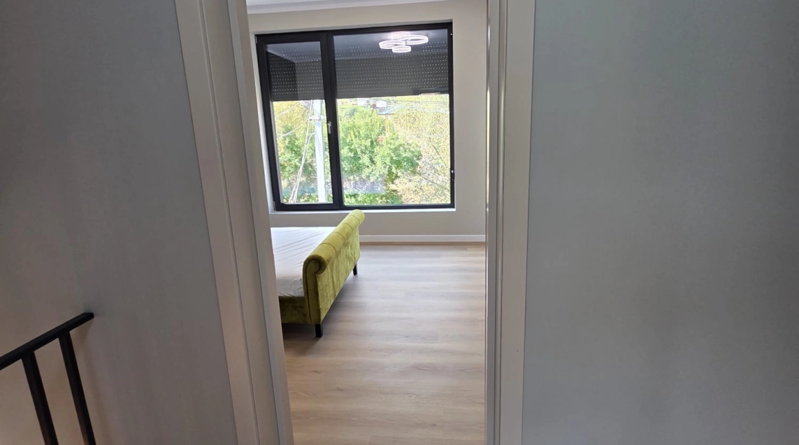 Oferta Casa de vanzare, 4 camere, 120 mp , Miroslava,  1,2 km de Family Market imagine 6