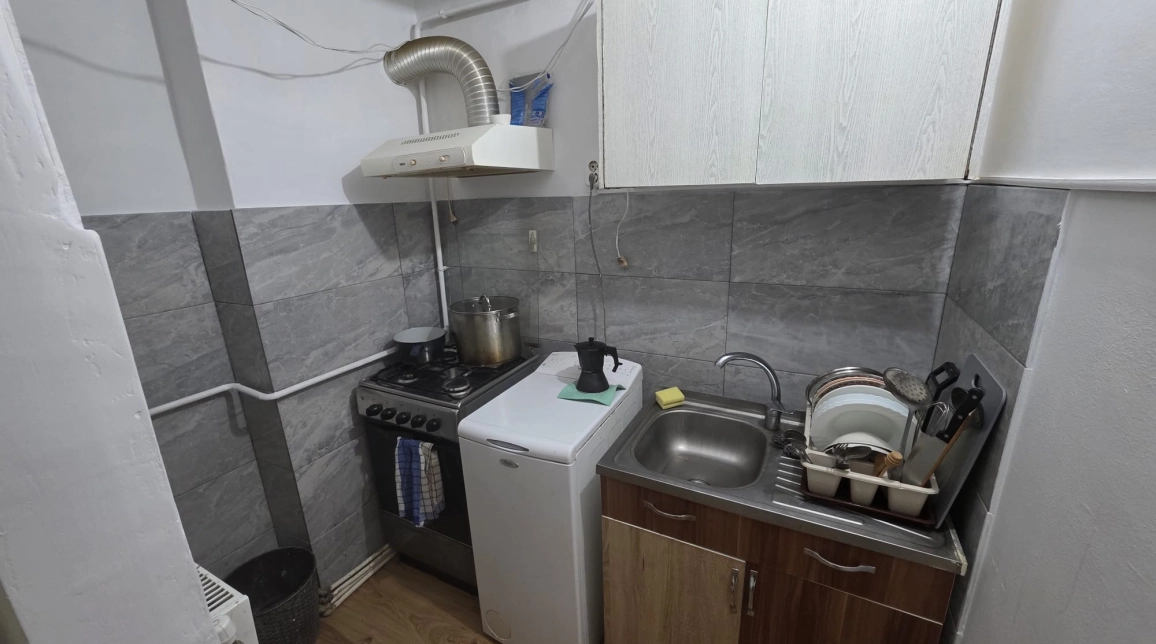 Oferta Apartament, o camera, garsoniera, 24 mp , Tudor Vladimirescu, de inchiriat,  Iulius Mall imagine 3