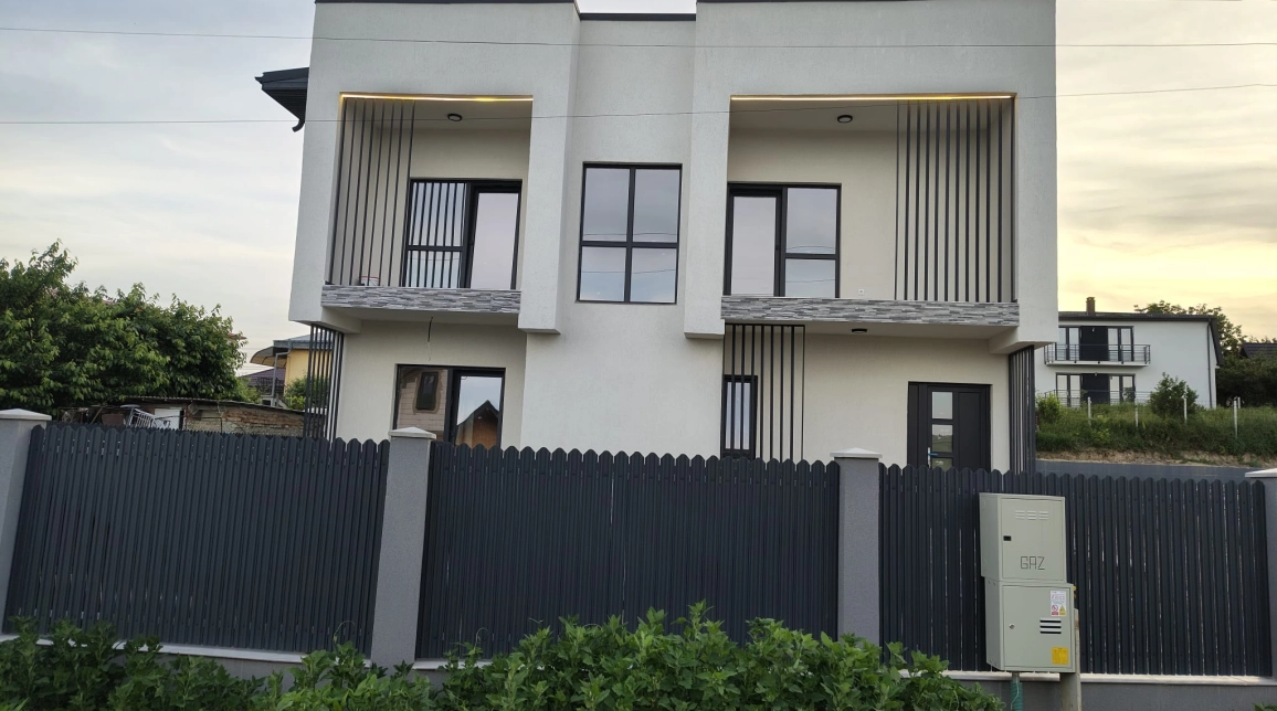 Oferta 4 camere, 131 mp , de vanzare casa in zona Popas Pacurari,  Valea Lupului - Antibiotice imagine 3