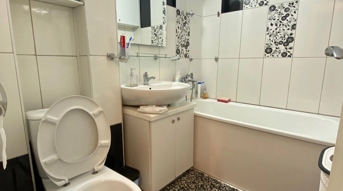 Oferta Apartament, 3 camere, semidecomandat, 65 mp , Podu Ros, de vanzare,  Primaverii - Pasapoarte imagine 7