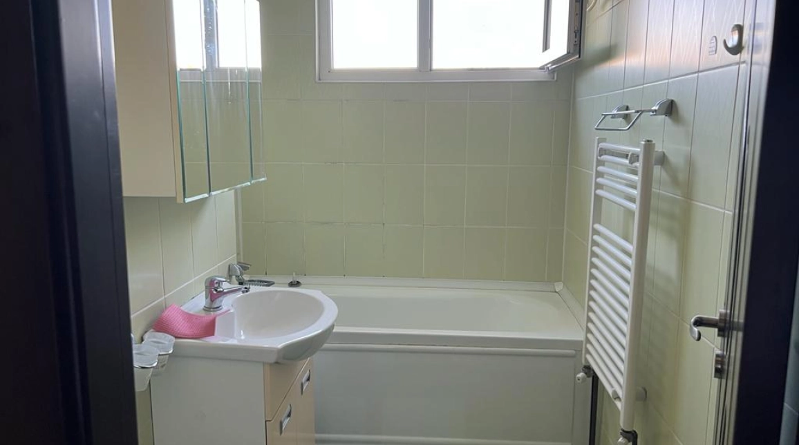 Oferta Podu Ros apartament 54 mp , 2 camere, semidecomandat, de vanzare,  liceul Cantemir imagine 5