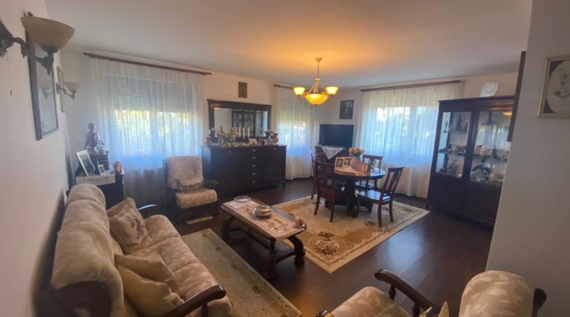 Oferta Valea Lupului casa 180 mp , 0 camere, de vanzare,  Mega Image imagine 9