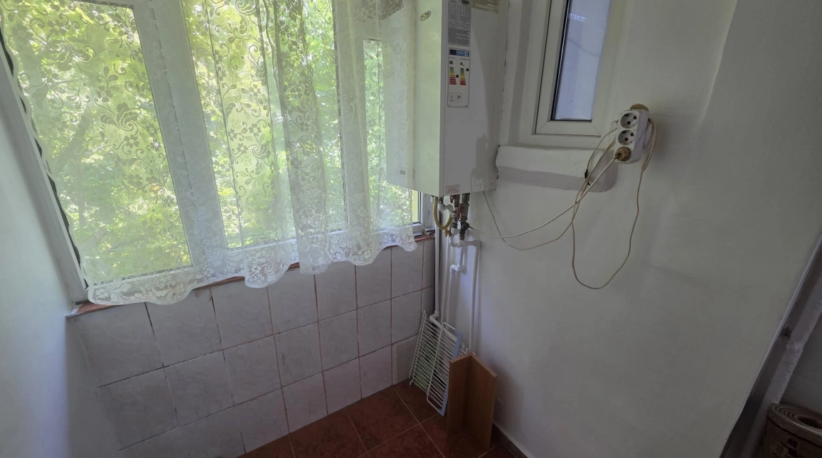 Oferta Apartament, o camera, garsoniera, 24 mp , Tudor Vladimirescu, de inchiriat,  Iulius Mall imagine 4