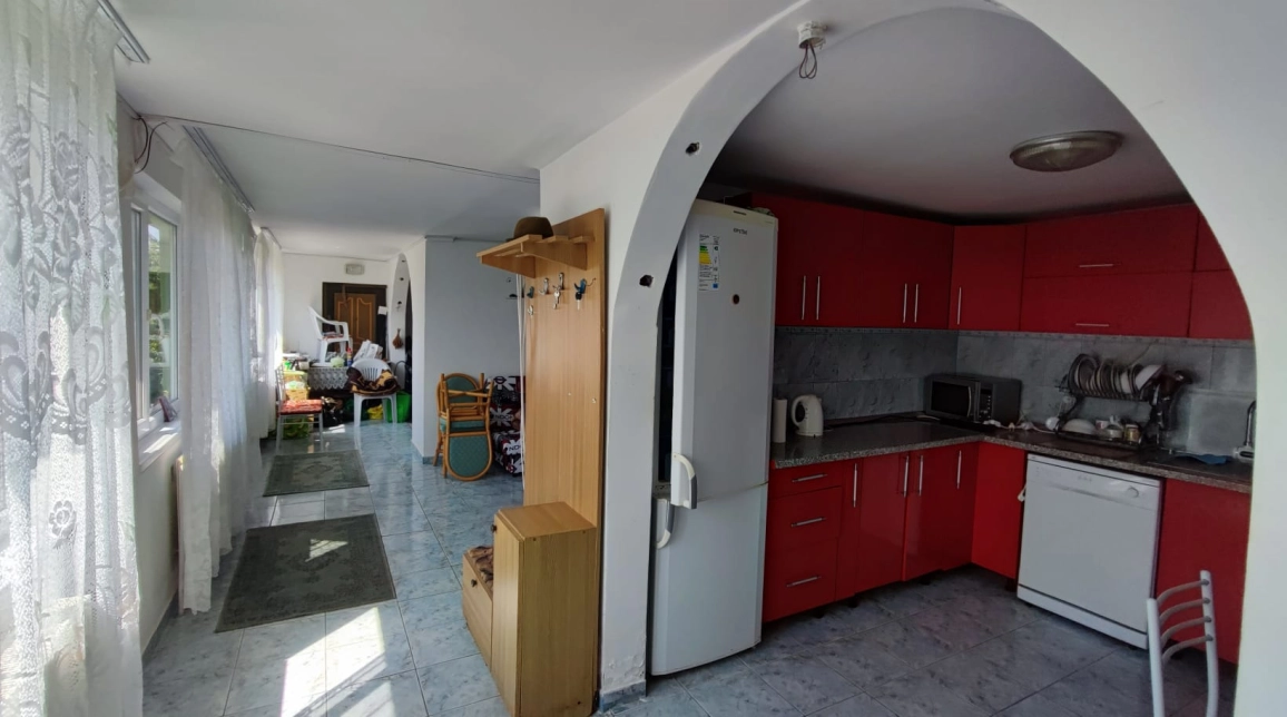 Oferta Casa, 5 camere, 280 mp , Valea Adanca, de vanzare,  str Costea Voda imagine 2