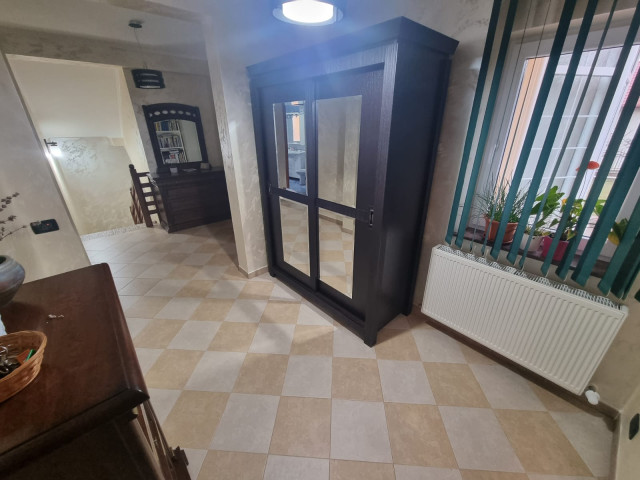 3 camere,  140mp, de vanzare vila in zona Nicolina,  (Cardiomed) 157418