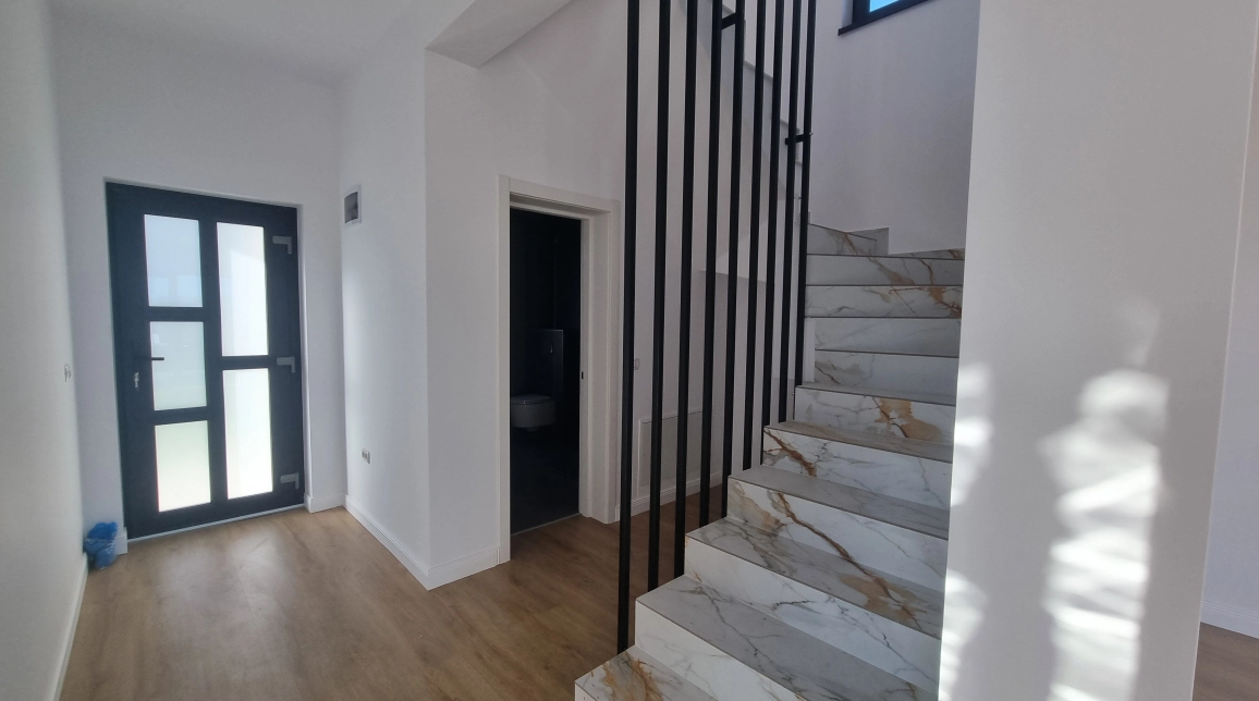 Oferta Casa de vanzare, 4 camere, 106 mp , Valea Adanca,  5 Drumuri imagine 3