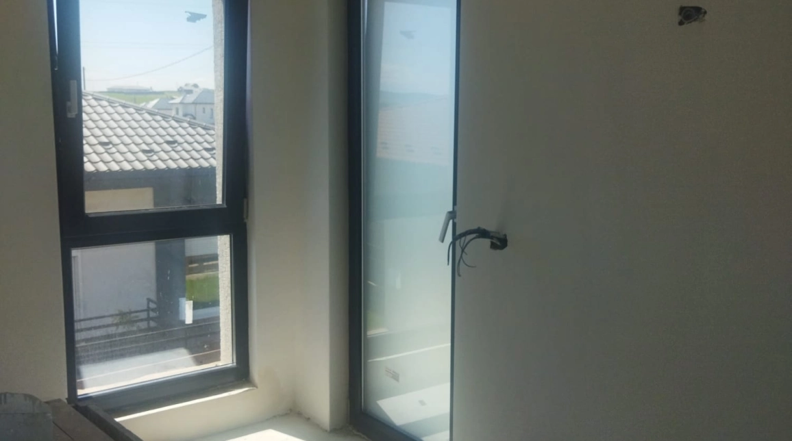 Oferta Miroslava casa 110 mp , 4 camere, de vanzare,  la 1Km de Primarie imagine 4