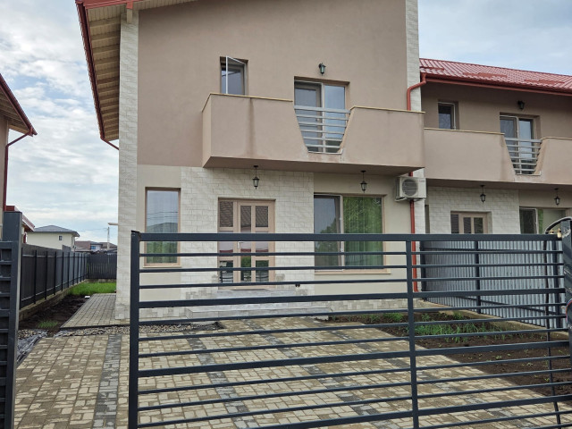 Vila, 4 camere,  115mp, Popas Pacurari, de inchiriat,  (Str Victoriei) 162411