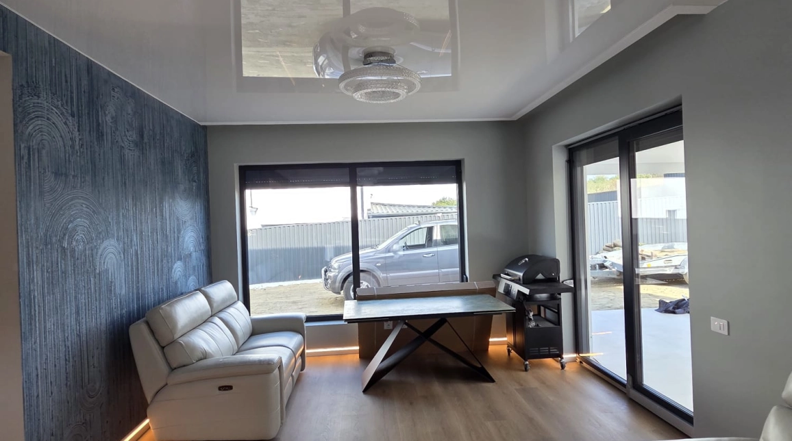 Oferta Casa de vanzare, 4 camere, 120 mp , Miroslava,  1,2 km de Family Market imagine 1