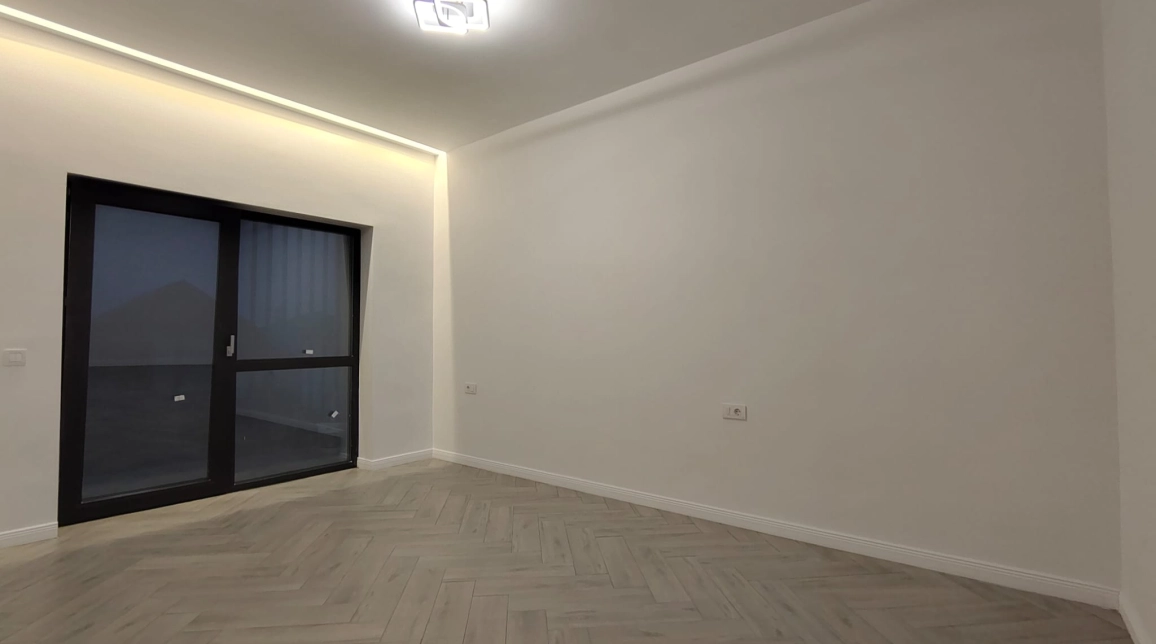 Oferta 4 camere, 131 mp , de vanzare casa in zona Popas Pacurari,  Valea Lupului - Antibiotice imagine 6
