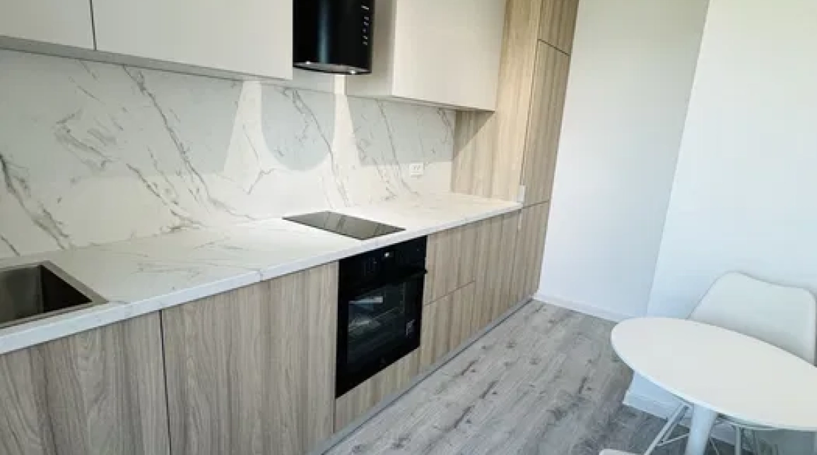 Oferta De inchiriat apartament, o camera, decomandat, 37 mp , Poitiers,  Lidl imagine 1
