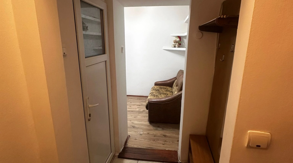 Oferta 2 camere, nedecomandat, 30 mp , de vanzare apartament in zona Tatarasi,  Ciurchi imagine 8